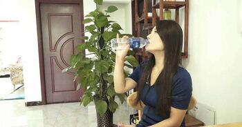 定拍 劫持李然 地上挣扎 后手跪姿缚 羞耻开脚缚