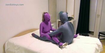 女王男奴 ZENTAI COUPLE