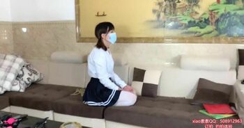 xiao素素白丝JK群口罩驷马挣扎，老规矩挣扎不开接受惩罚