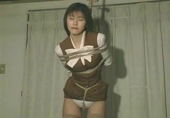 浪漫紧缚  着せ替え緊縛館 香取なつみ 肉丝少妇TD绝望挣扎