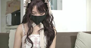 强制猥亵白丝lolita 袭胸，摩擦下提 强忍快感，无助呻吟